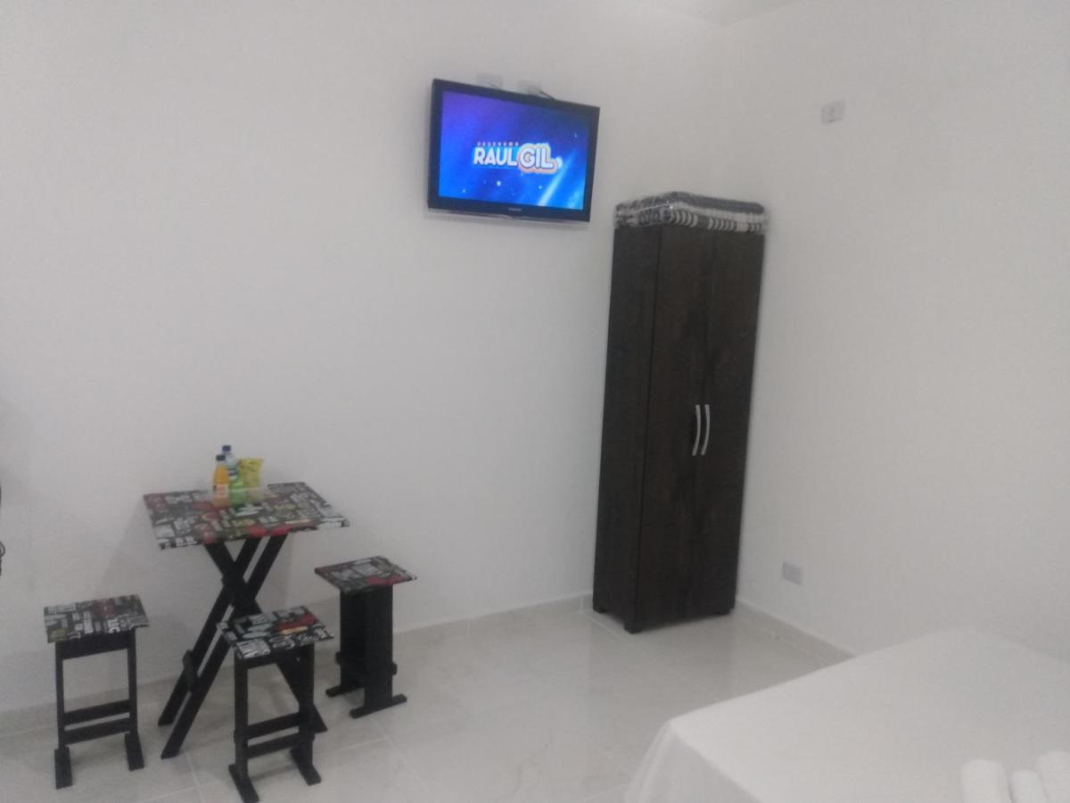Apartamento Loft05 Garagem Wifi próximo Aparecida e Indústrias Pindamonhangaba Exterior foto